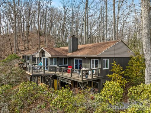 198 Brooks Branch Rd, Leicester, NC, 28748-7411 | Card Image