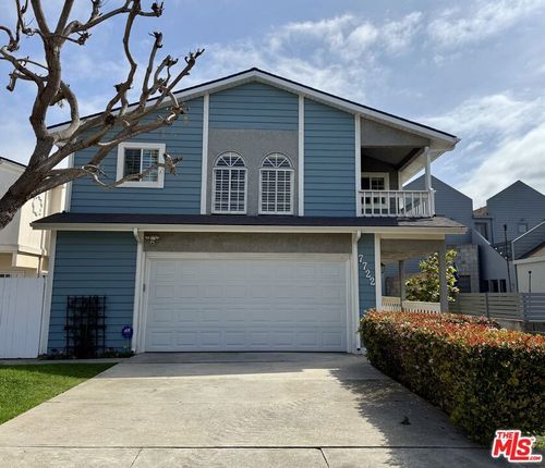 7722 W 81st St, Playa del Rey, CA, 90293-7909 | Card Image