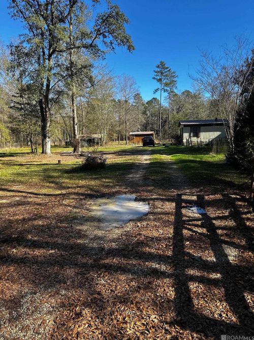 25066 Lobell Rd, Livingston, LA, 70754-4238 | Card Image