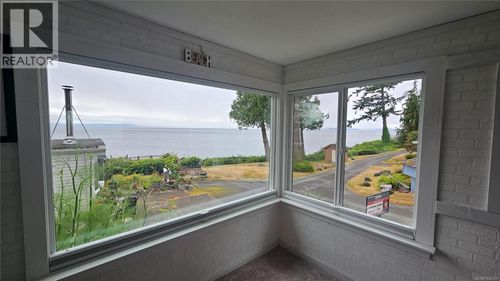 9-8177 W Coast Rd, Sooke, BC, V9Z1E2 | Card Image