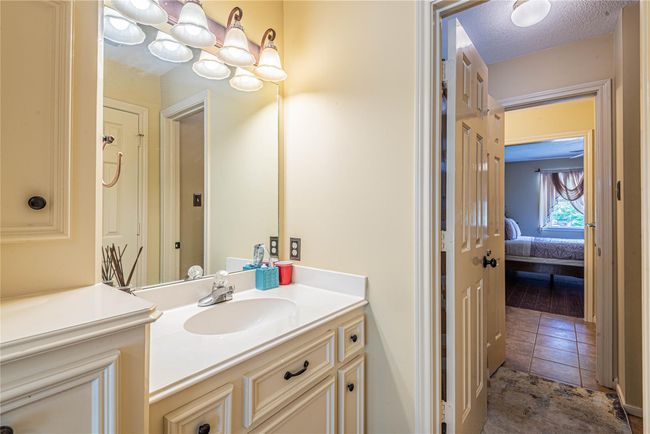 3206 Chapel Bend Dr, House other with 4 bedrooms, 4 bathrooms and 2 parking in Houston TX | Image 31