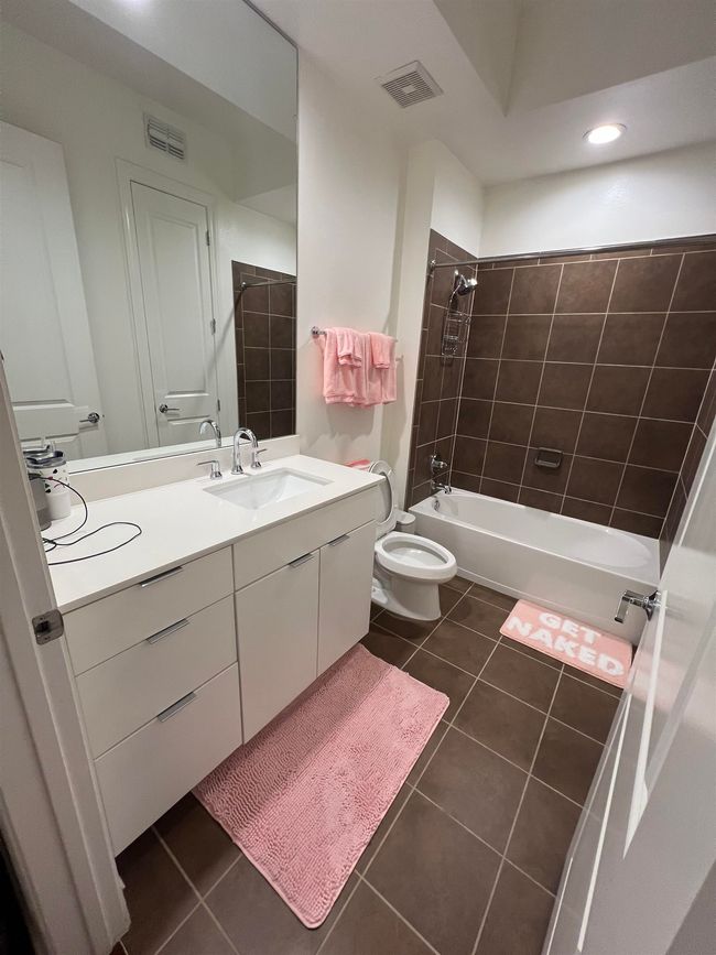 APT-505 - 717 S Riverside Dr, Condo with 3 bedrooms, 3 bathrooms and null parking in Memphis TN | Image 19