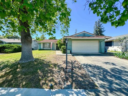 169 Rainier Cir, Vacaville, CA, 95687-3309 | Card Image