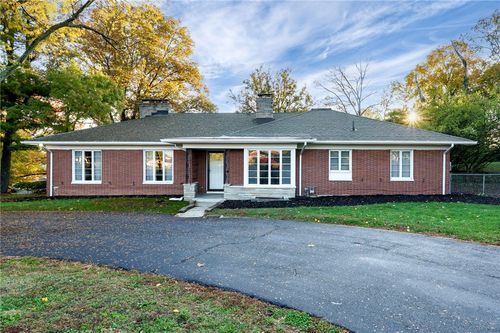 4252 Philadelphia Dr, Dayton, OH, 45405-1926 | Card Image