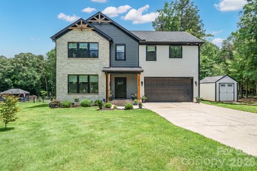 208 Morris Farm Rd, Stanley, NC, 28164-2074 | Card Image