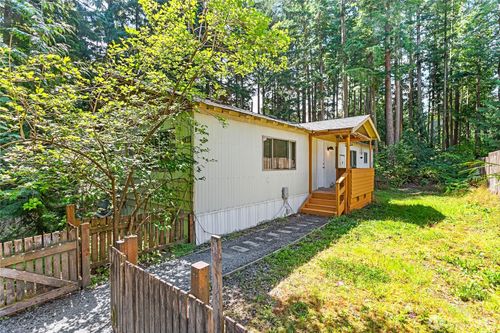 1191 Hopeful Valley Ln, Maple Falls, WA, 98266-7013 | Card Image