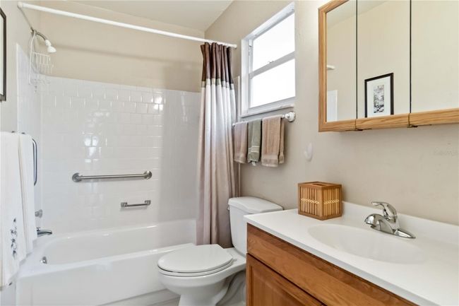 57 - 3917 Ashwood Ln, Condo with 2 bedrooms, 2 bathrooms and null parking in SARASOTA FL | Image 24