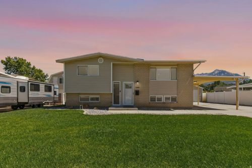 1085 E Sego Lily Dr, Sandy, UT, 84094-4650 | Card Image