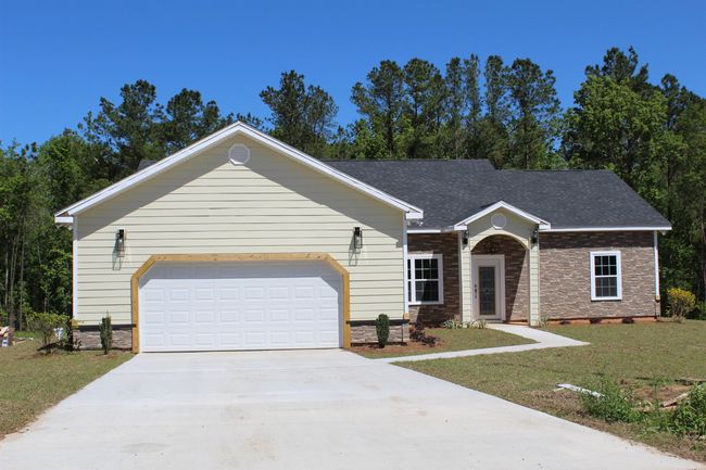 7 Mae Cato Dr, House other with 4 bedrooms, 2 bathrooms and null parking in MIDWAY FL | Image 5