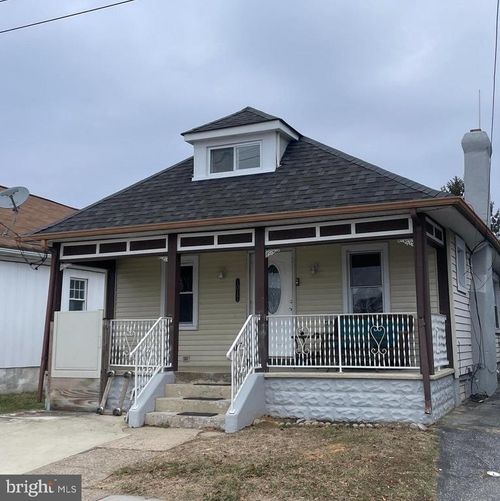 1017 Langley Street, MARCUS HOOK, PA, 19061 | Card Image