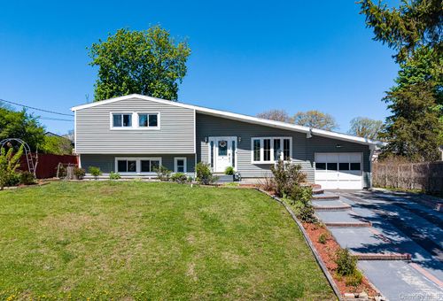 4 Christie Road, Newburgh-Town, NY, 12550 | Card Image