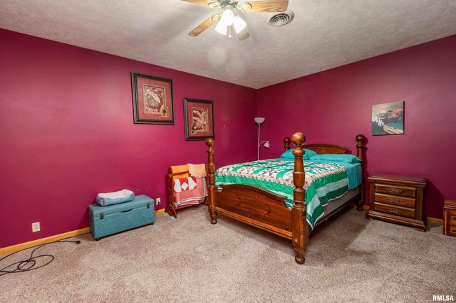 10378 Rock Creek Rd, House other with 5 bedrooms, 5 bathrooms and null parking in Pittsburg IL | Image 31