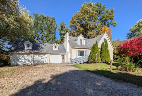 10008 Coldwater Rd, Flushing, MI, 48433-9701 | Card Image