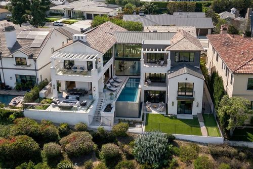 8 Cherry Hills Ln, Newport Beach, CA, 92660-5118 | Card Image