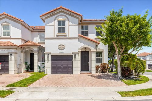 10829 Nw 79th St, Doral, FL, 33178-6033 | Card Image