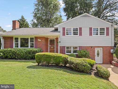 7107 Galesville Pl, ANNANDALE, VA, 22003-5816 | Card Image