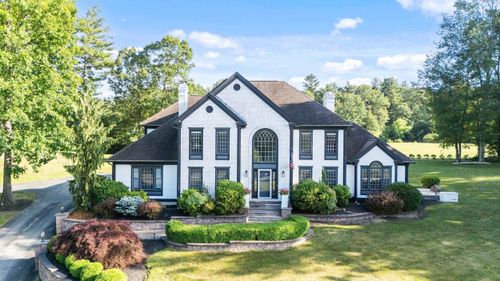 8 Golfview Rd, Windham, NH, 03087-1576 | Card Image