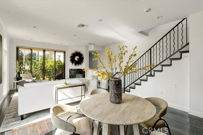 101 - N Orlando Avenue, Condo with 2 bedrooms, 2 bathrooms and 4 parking in West Hollywood CA | Image 3