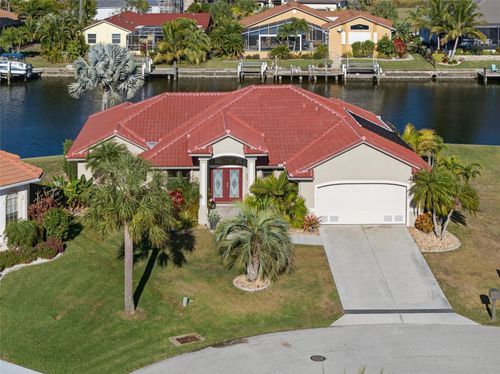 528 Marseilles Ct, Punta Gorda, FL, 33950-8029 | Card Image