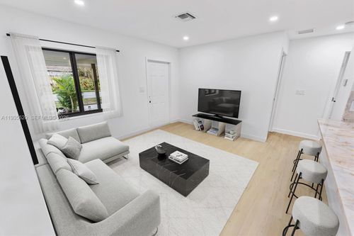 1101 Sw 19th Ave, Fort Lauderdale, FL, 33312-3221 | Card Image