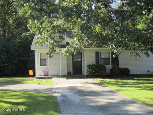 1840 Countrywood Blvd, Jacksonville, NC, 28540-3210 | Card Image