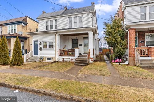 4271 N 6th St, HARRISBURG, PA, 17110-1612 | Card Image
