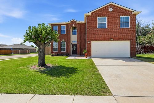 8012 Clear River Ln, Denton, TX, 76210-3864 | Card Image