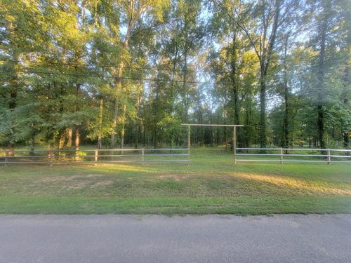 223 Joyner Dr, Haughton, LA, 71037-9606 | Card Image
