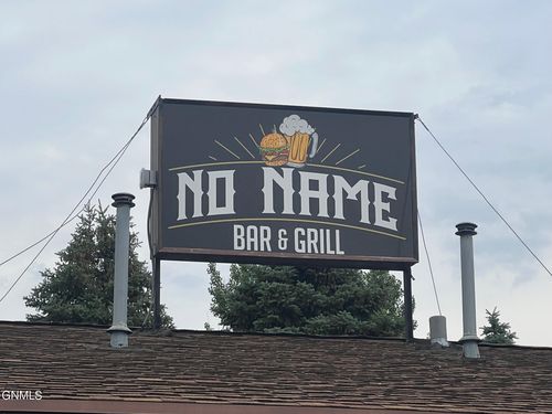 390 Main St S, Forman, ND, 58032-4123 | Card Image