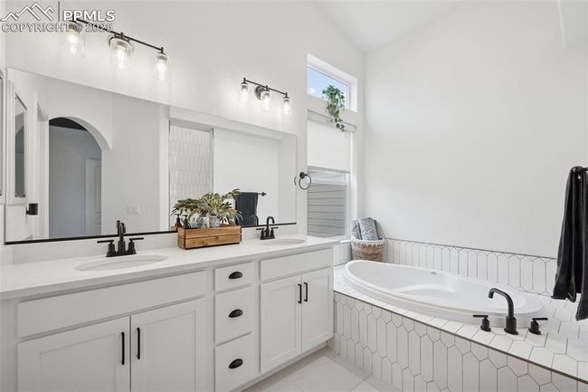 10862 Rolling Mesa Dr, House other with 4 bedrooms, 3 bathrooms and 3 parking in Falcon CO | Image 26