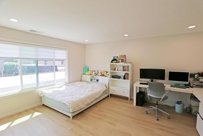 4655 Columbia River Ct, Townhouse with 4 bedrooms, 3 bathrooms and 2 parking in San Jose CA | Image 33