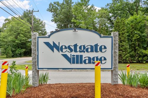 1 Cortez Dr, Nashua, NH, 03062-1426 | Card Image