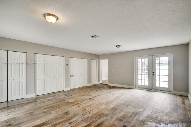 401 Wilma Cir, House other with 4 bedrooms, 3 bathrooms and null parking in Riviera Beach FL | Image 28