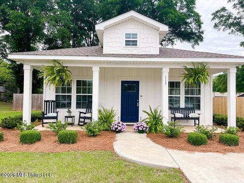 117 Ridge Ln, Lucedale, MS, 39452-1208 | Card Image