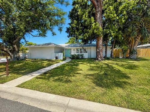 13999 80th Ave, SEMINOLE, FL, 33776-3412 | Card Image