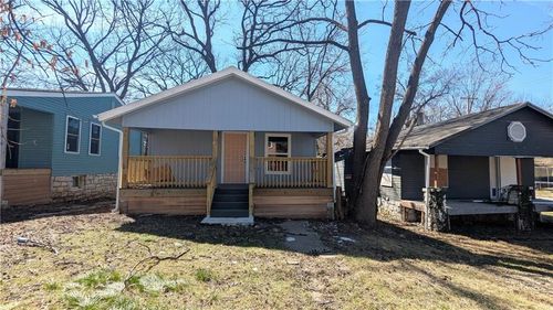 3403 E 62nd St, Kansas City, MO, 64130-4435 | Card Image