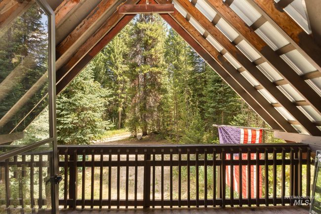 10324 Peterson Loop, House other with 2 bedrooms, 1 bathrooms and null parking in Cascade ID | Image 27