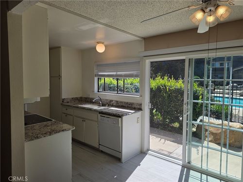 253 Streamwood, Irvine, CA, 92620-1934 | Card Image