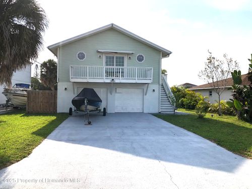 3312 Holly Springs Dr, HERNANDO BEACH, FL, 34607-3417 | Card Image
