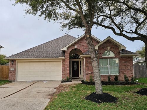 8215 Montego Bay Dr, Baytown, TX, 77523-3560 | Card Image