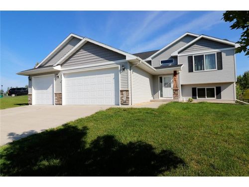1203 Pondview Ave Nw, Montgomery, MN, 56069-4484 | Card Image