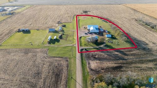 43372 W Washington Ave, Howard, SD, 57349-6941 | Card Image