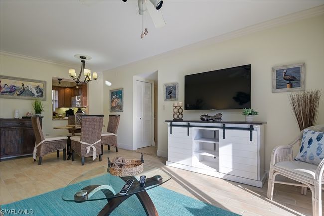 E8 - 87 N Collier Boulevard, Condo with 2 bedrooms, 1 bathrooms and null parking in Marco Island FL | Image 5