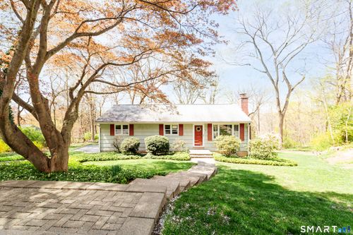 54 Bunnell Cir, Fairfield, CT, 06825-2615 | Card Image