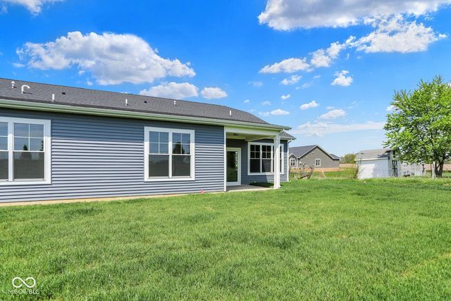 104 Maxim Ct, Condo with 2 bedrooms, 2 bathrooms and null parking in Cumberland IN | Image 33