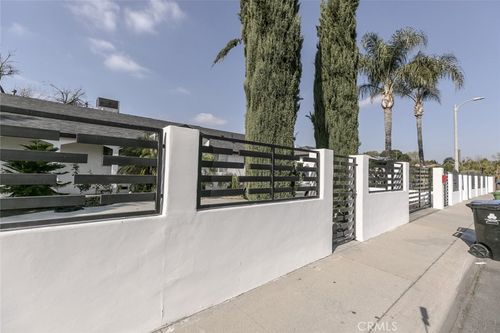 8813 Katherine Ave, Panorama City, CA, 91402 | Card Image