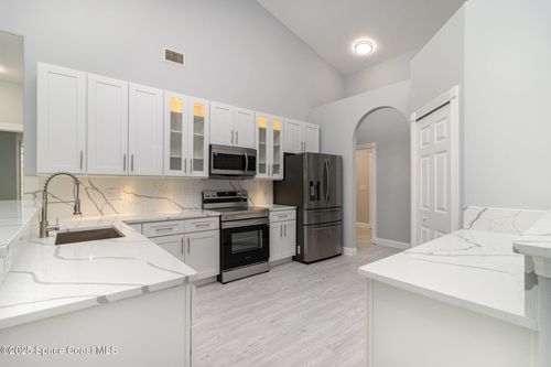 196 Sykes Loop Dr, Merritt Island, FL, 32953-3043 | Card Image