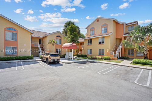 927-927 Coral Club Dr, Coral Springs, FL, 33071-5650 | Card Image