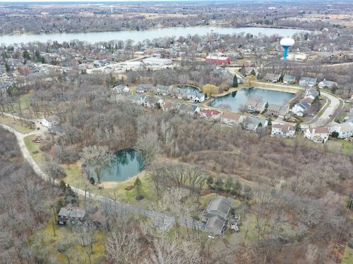 18238 W Gages Lake Rd, Grayslake, IL, 60030-1817 | Card Image