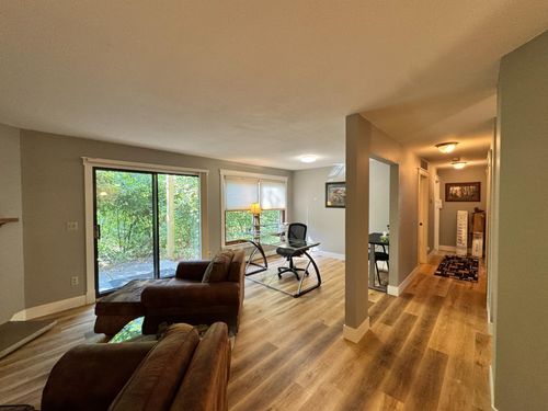 apt-b-15565 26th Ave N, Plymouth, MN, 55447-5643 | Card Image